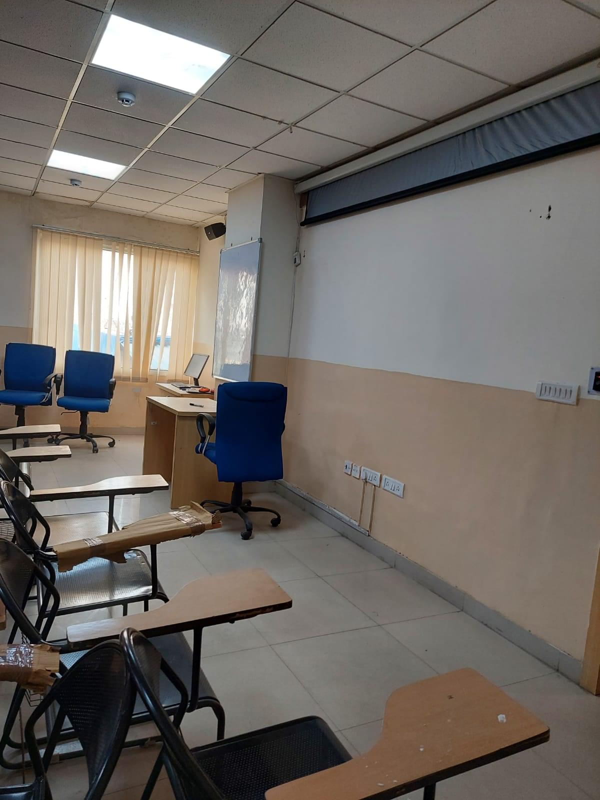 Max Healthcare Education Vaishali Ghaziabad Infrastructure photo 23